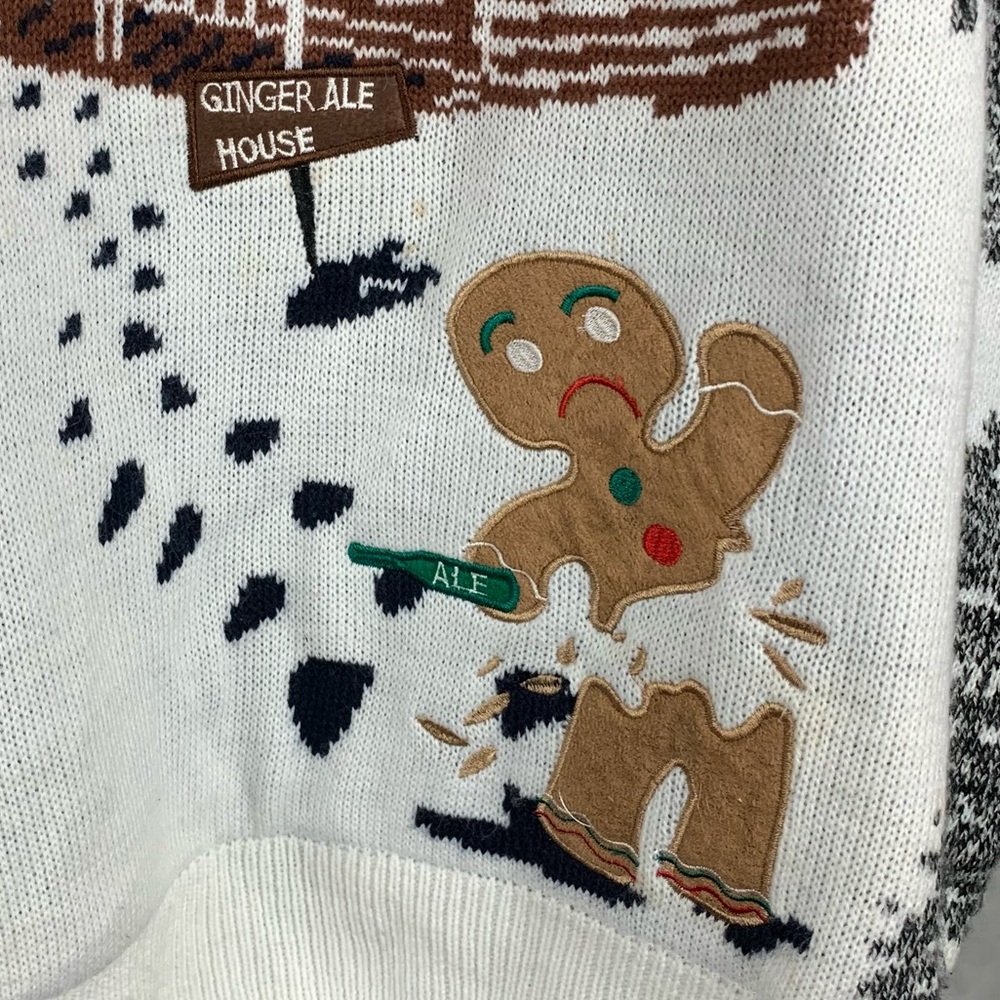 Christmas Ugly Sweater Gingerbread Man Light Up - Picture 7 of 15